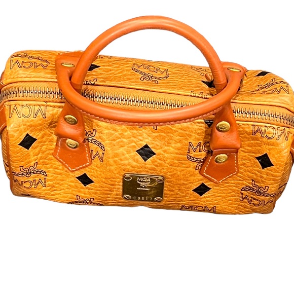 MCM Mini Visetos Boston With Strap Bag - Picture 4 of 11